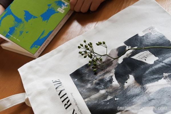 高端手提購(gòu)物袋印制